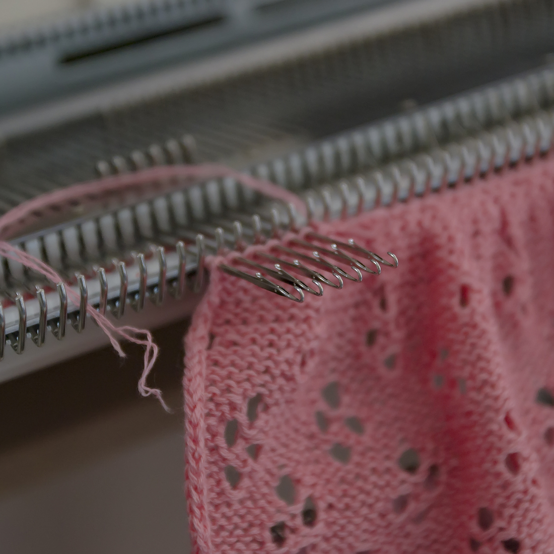 knitwear manufacturer guide showing professional knitwear production process