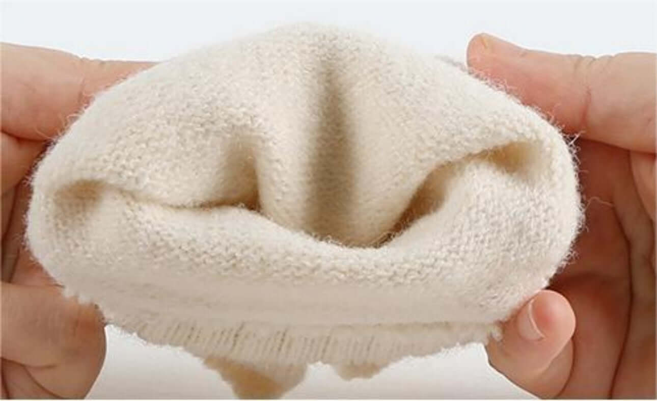 Flip Cap Fingerless Gloves OEM - Fleece lined texture shown, demonstrating softness and warmth for winter.