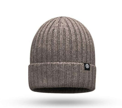 Men's cold proof hat and gloves set - stylish knit winter beanie in gray color for cold weather protection.