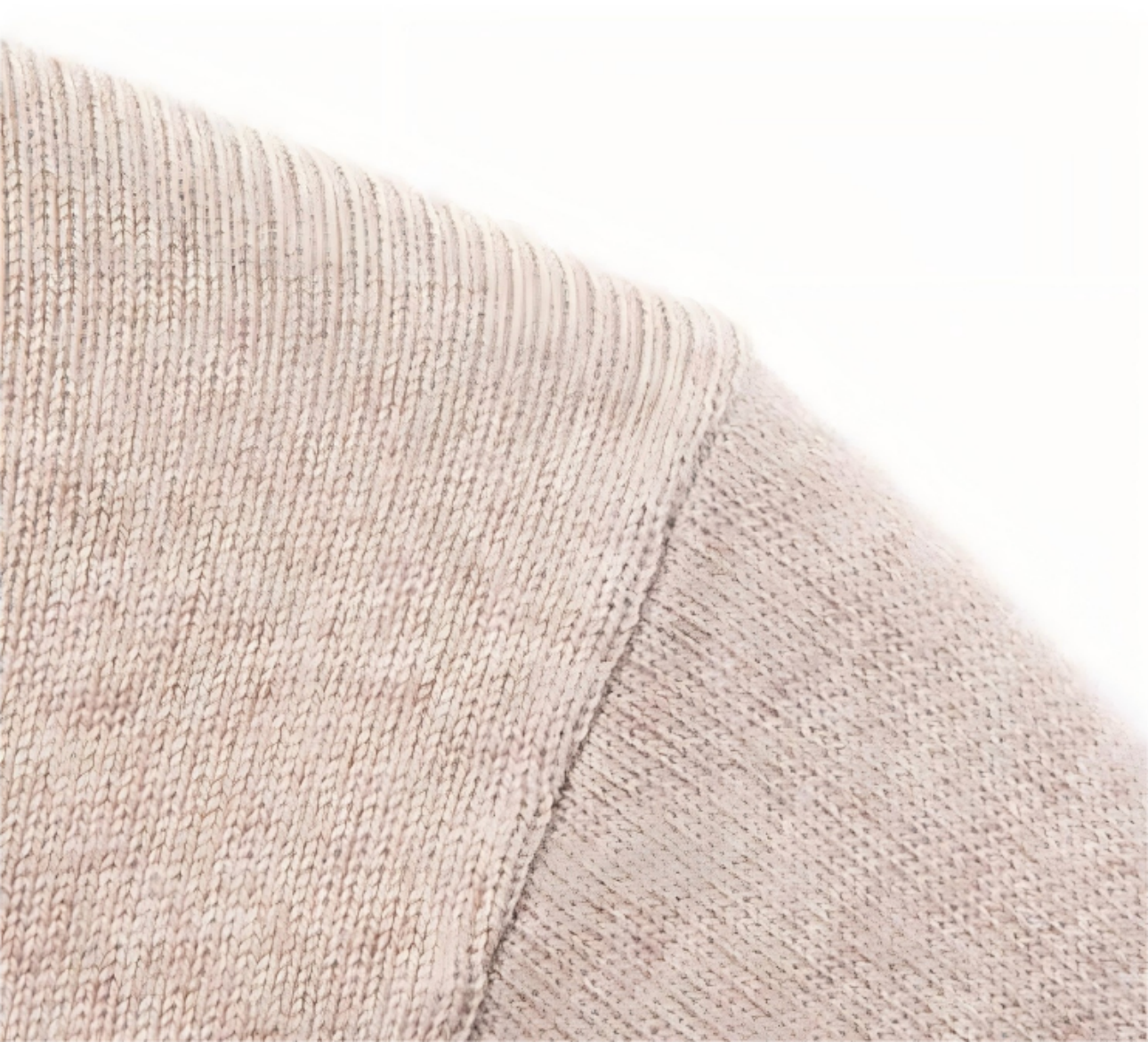 Shoulder construction of slim fit polo sweater