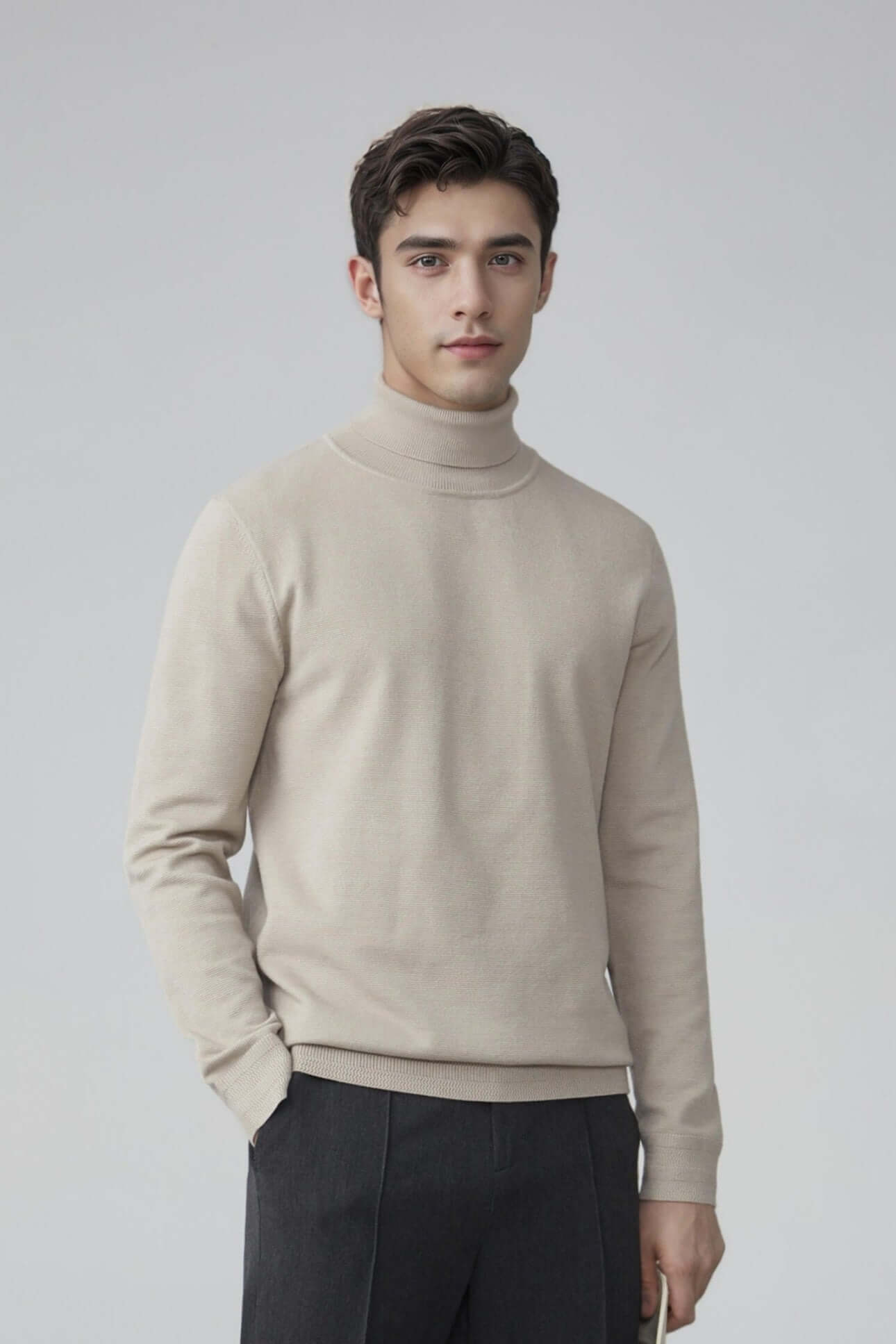 Men's Wool Turtleneck OEM - Stylish beige wool sweater with high neck for men, perfect for modern knitwear collections.