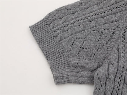 Short sleeve cuff detail on gray polo collar sweater